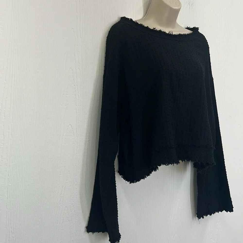 Free People - Black Popcorn Fringe With Back Bow And Button Long Sleeve Top XS